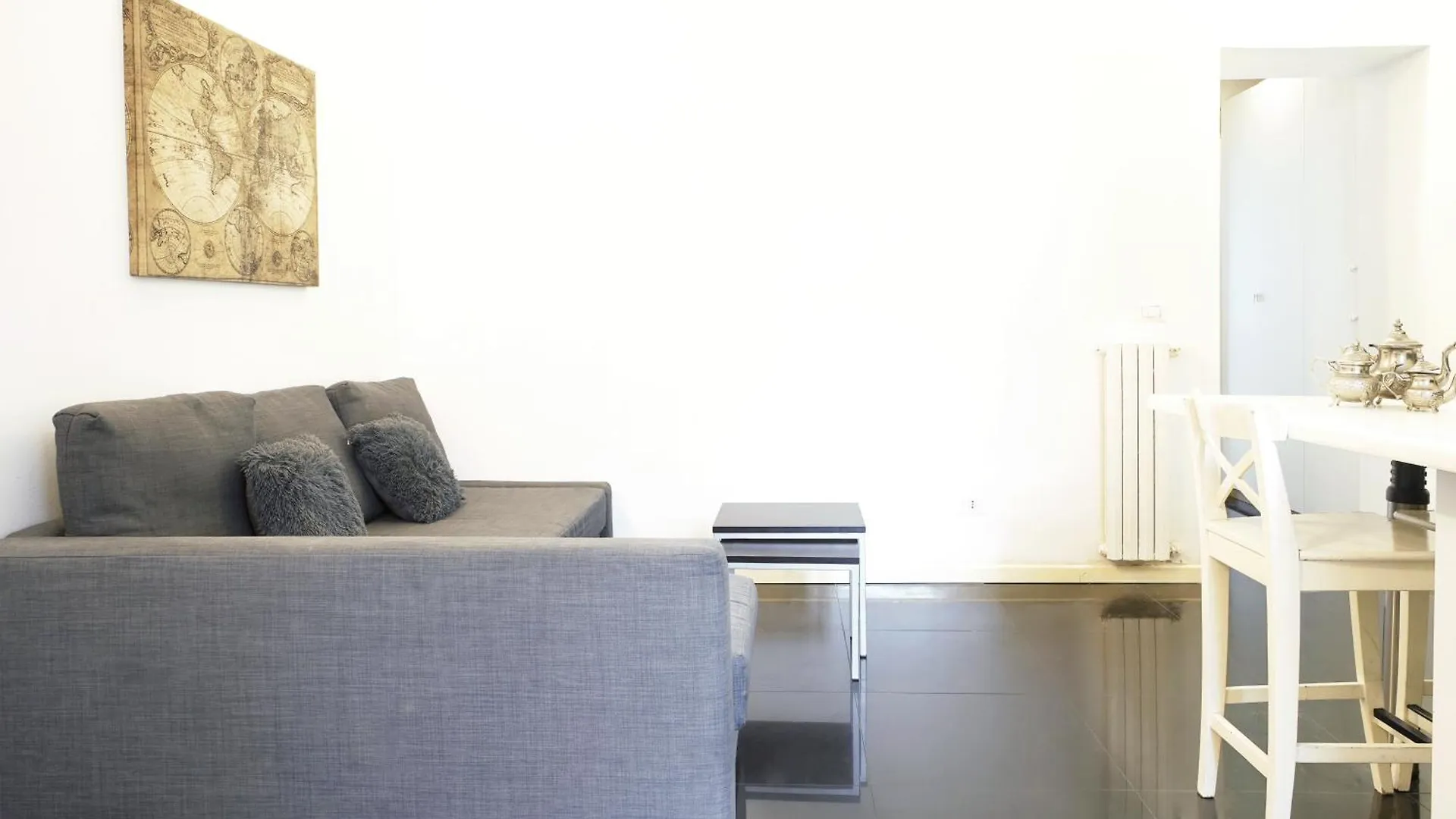 Bilocale Zona Centrale Apartment Milan Italy